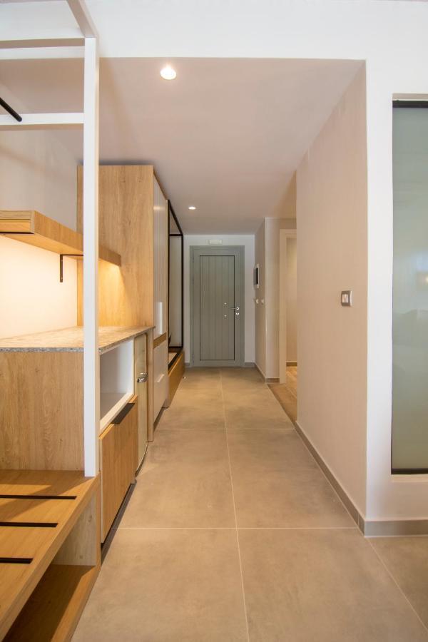 Alboro Seaside Suites Parga Exteriör bild