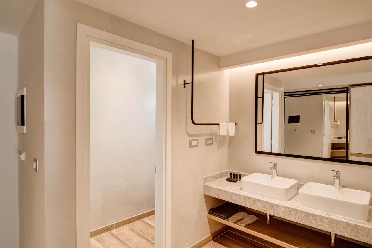 Alboro Seaside Suites Parga Exteriör bild