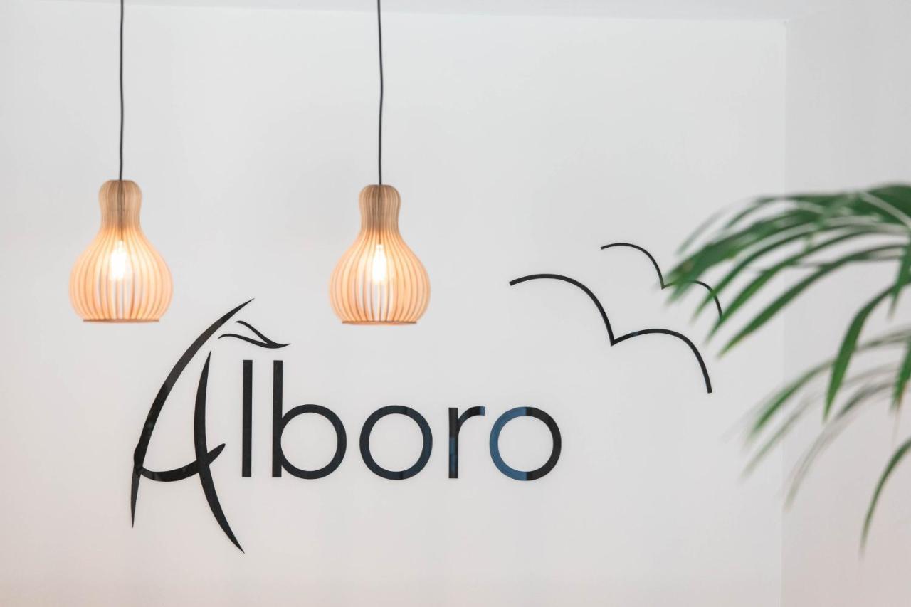 Alboro Seaside Suites Parga Exteriör bild