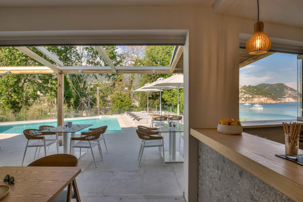 Alboro Seaside Suites Parga Exteriör bild